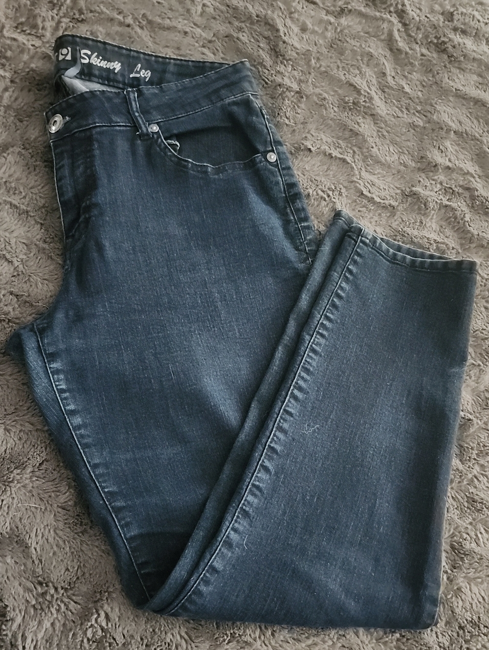 Apt. 9 Women's Skinny Leg Jeans - Dark Blue